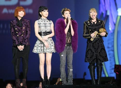 2ne1-mnet-asian-music-awards_24551 - 2NE1