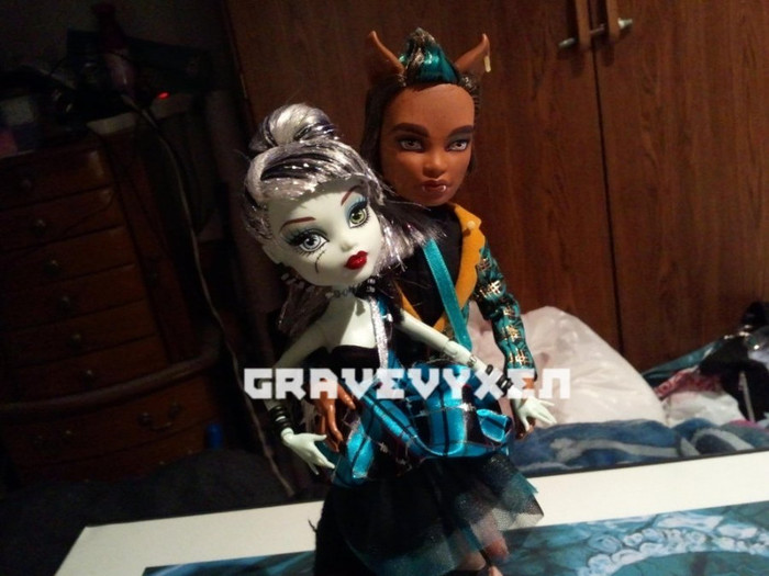 frankie_and_clawd_by_gravevyxen-d4l8mrf