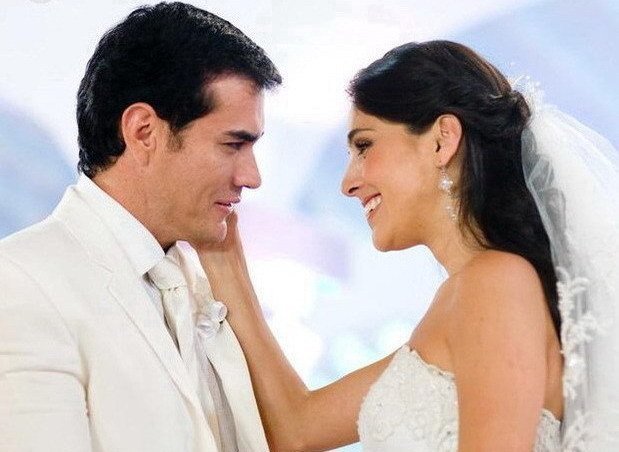 64439781_EEKUSKO - xxDavid Zepeda si Sandra Echeverriaxx