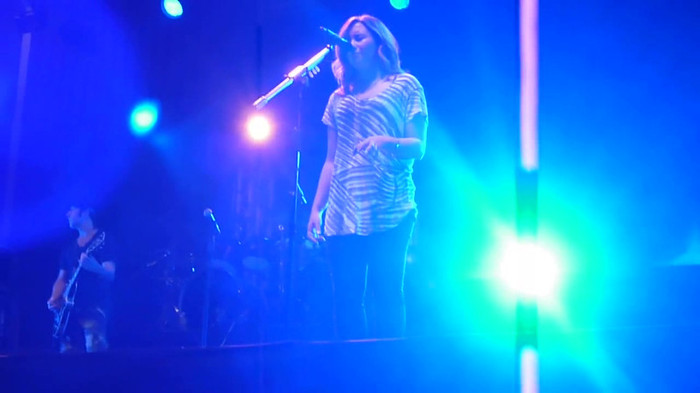 My Love Is Like A Star - Demi Lovato - Panama City_ April 13th. 1509 - Demi - Singing My Love Like A Star Live In Panama City Part oo3