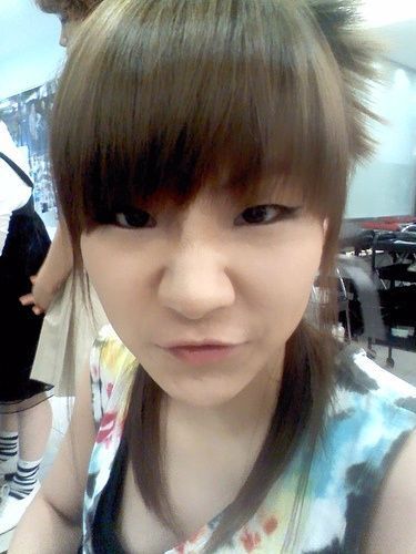 cl_2ne1__04012010104935 - CL