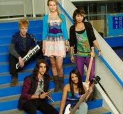 images (5) - aaa-poze lemonade mouth-aaa