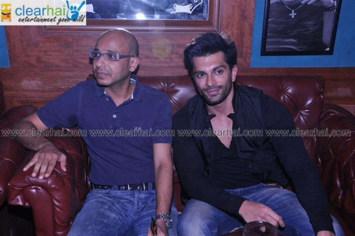 557759_294762603936338_107535532659047_687243_328531795_n - Karan Singh Grover la Summer Jam