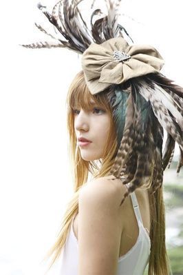 Bella-Thorne-Photoshoots-bella-thorne-20976075-266-399