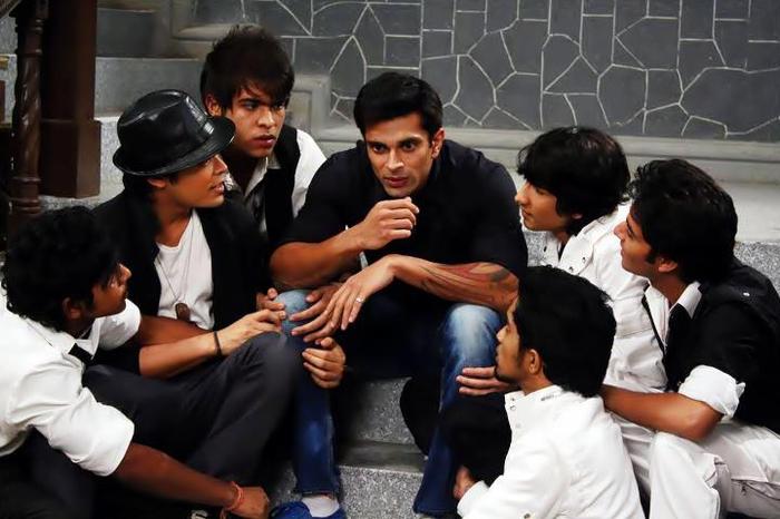 427458_339725056073269_137601739618936_968841_1201491882_n - KARAN SINGH GROVER