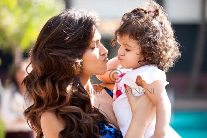 (eo)Nu stiu ce m-as face fara tn,boticutzul meu de bunny!!! - episodul 3