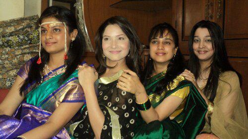 Next set in Love [125]