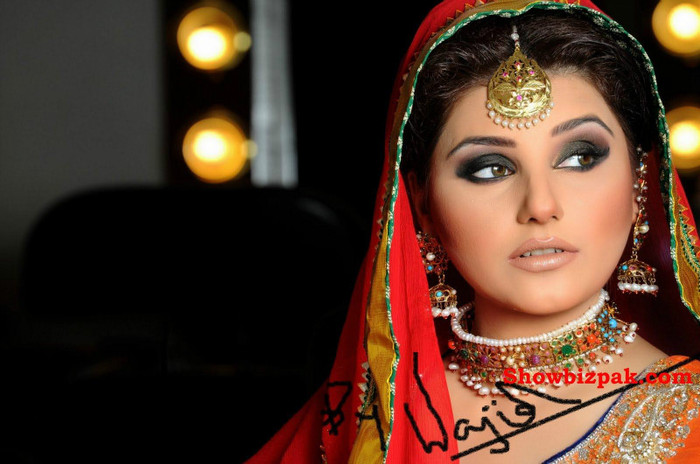 Javeria Saud Bridal Shoot 2011 5 - Podoabe indiene 2012