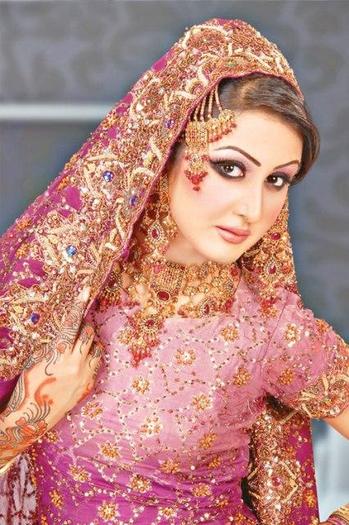 pakistani-wedding-dresses-collection