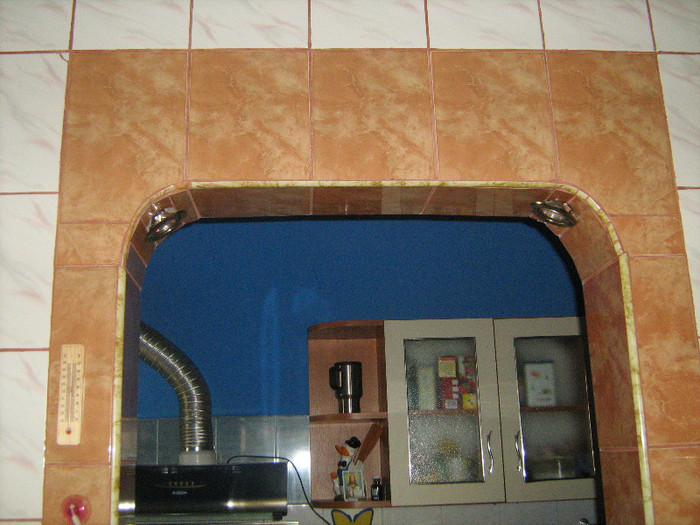 Usa De La Intrarea In Bucataria Mica - 61-REPORTAJ PT REVISTA  PRACTIC IDEI