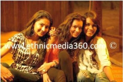 22651516593762013245012 - SUKIRTI KHANDPAL 2