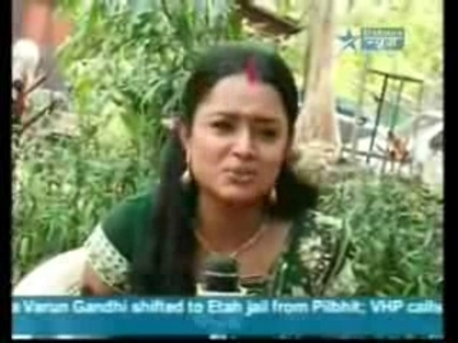 00_00_54 - B-1st April 09 SBS Parul Chauhan  makes Sara Khan April Fool-B