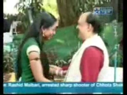 00_01_06 - B-1st April 09 SBS Parul Chauhan  makes Sara Khan April Fool-B