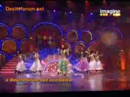 00_00_14 - B-Parul and Ashita perform sheila ki