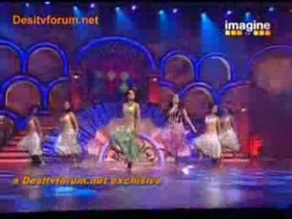 00_00_15 - B-Parul and Ashita perform sheila ki