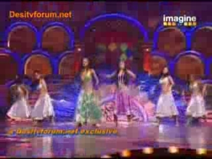 00_00_16 - B-Parul and Ashita perform sheila ki