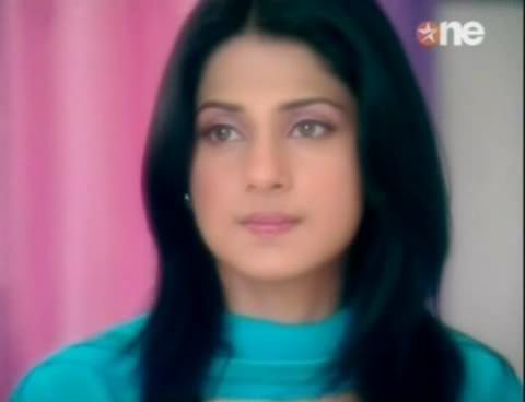25083_378826858998_340411138998_3831377_4763809_n - Jenny 2