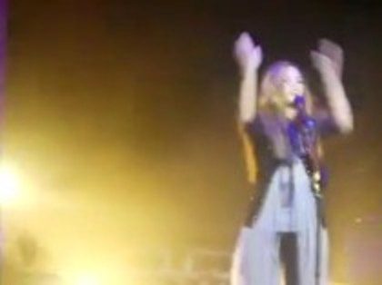 Demi Lovato - Here we go again - Caracas Venezuela (1) Demi Lovato - Here we go again - Caracas Venezuela (1)