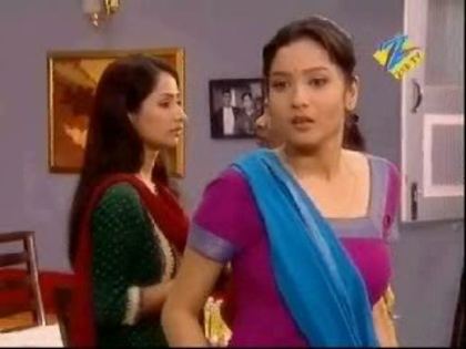 Suflete pereche in Love [562] - Pavitra Rishta 2