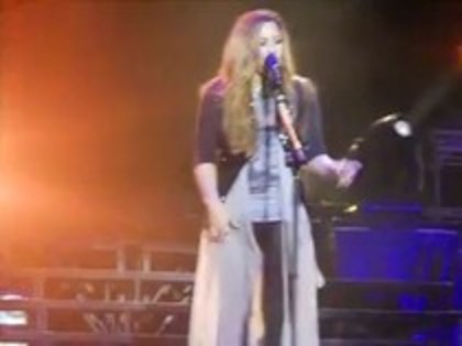 Demi Lovato - Here we go again - Caracas Venezuela (494)