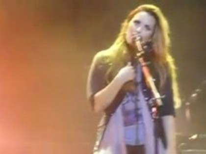 Demi Lovato - Here we go again - Caracas Venezuela (523)