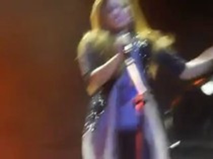 Demi Lovato - Here we go again - Caracas Venezuela (1447)