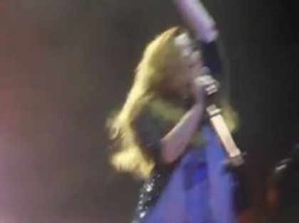 Demi Lovato - Here we go again - Caracas Venezuela (1443) - Demi - Here we go again Caracas Venezuela Part oo4