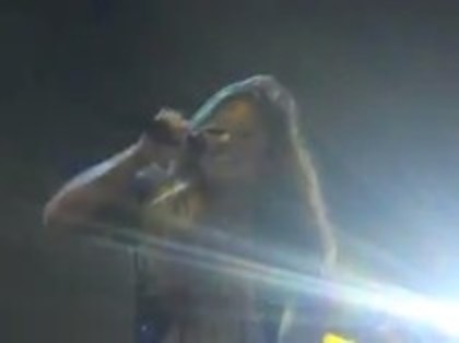 Demi Lovato - Here we go again - Caracas Venezuela (1955)