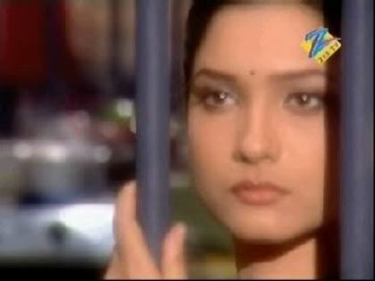 Suflete pereche in Love [693] - Pavitra Rishta 2