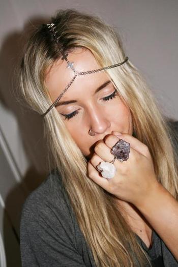 561846_349603518421126_275640322484113_893286_106765940_n - accesories