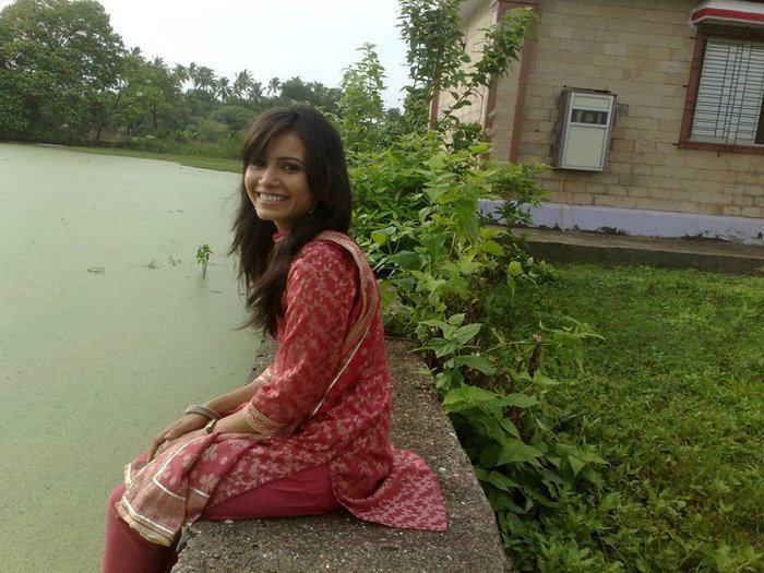 321671_103016743147494_100003175056964_13373_111780660_n