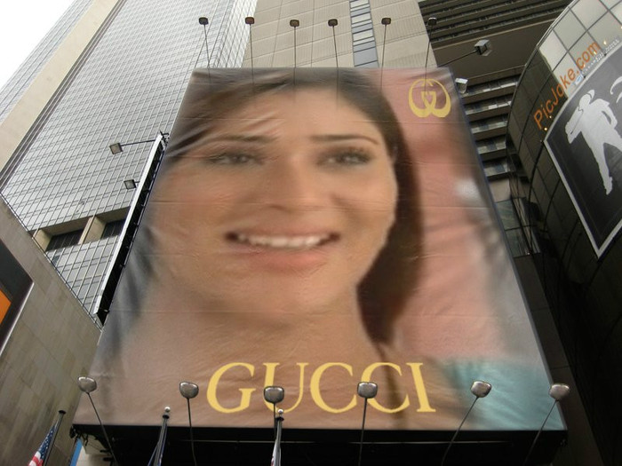 10-ro-e0fb0d2552beca256cb2e4b2191a2df3_ip_178_138_33_54 - Colaje-india