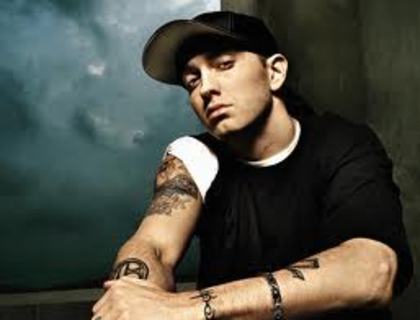 descărcare (2) - Eminem