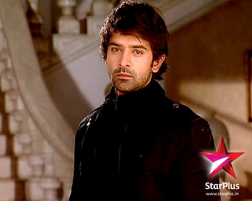 34 - Iss Pyaar Ko Kya Naam Doon - Meet The Cast