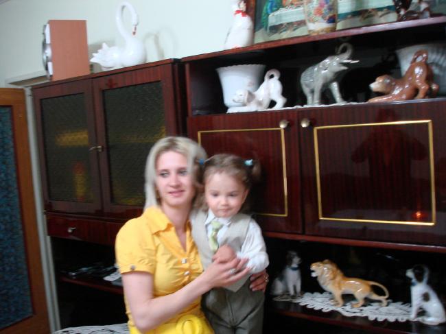p8Ok3p025984-02 - familia mea