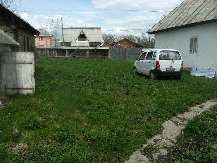 iarba in parcare 20 apl 2012