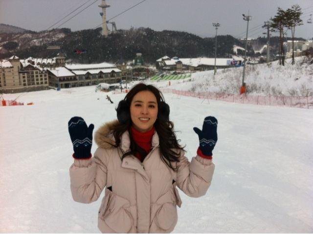 han_hye_jin_ski_111207 - Conturi Stop Vot