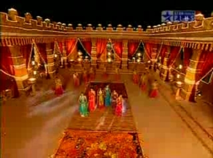 00_01_11 - jennifer winget 3