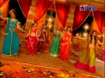 00_01_27 - jennifer winget 3