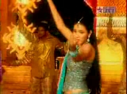 00_01_46 - jennifer winget 3