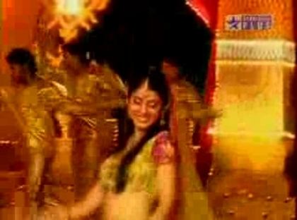 00_02_15 - jennifer winget 3