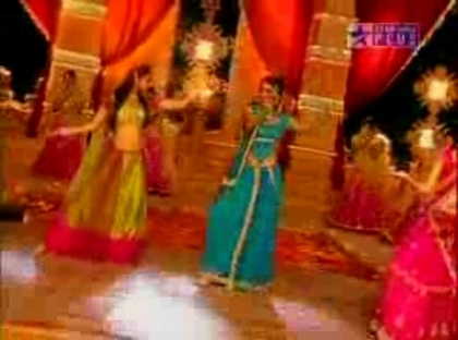 00_02_22 - jennifer winget 3