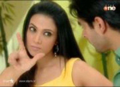 557441_258088477616908_100002472735550_539574_2067393142_a - D-Shilpa Anand-D