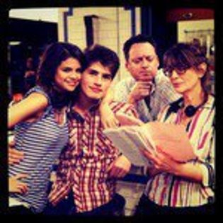 418328_128810390580479_100003545565360_117150_1842241477_n - poze sell marie sell gomez