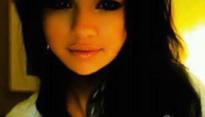 429857_133490960112422_100003545565360_132881_667920934_n - poze sell marie sell gomez