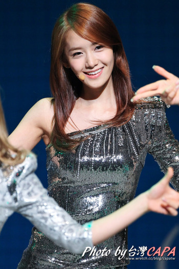 tumblr_lfc4m7D7AF1qcsgcuo1_500_large - Yoona o