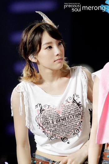 taeyeon-girls-generation-taiwa