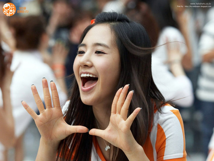 36477_132470783448297_113141572047885_263008_5447517_n - Yuri o