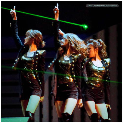 tumblr_l37xvewdCs1qbum2bo1_500_large - SNSD