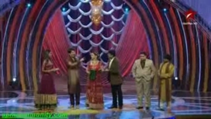 00_04_12 - jennifer winget 3